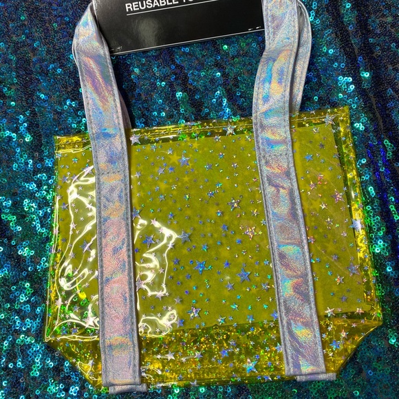 ⭐️Yellow sparkly clear star purse⭐️ - Picture 2 of 5